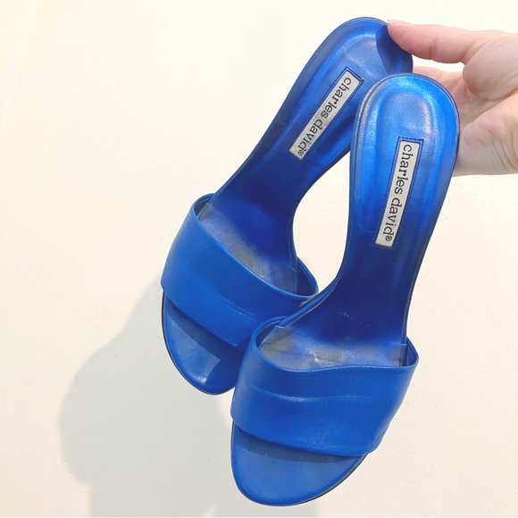 Charles David • Open toe high heel mule in Electric Blue - Picture 6 of 10
